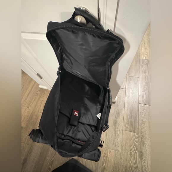 NWT KAKA Travel Backpack - Picture 3 of 5